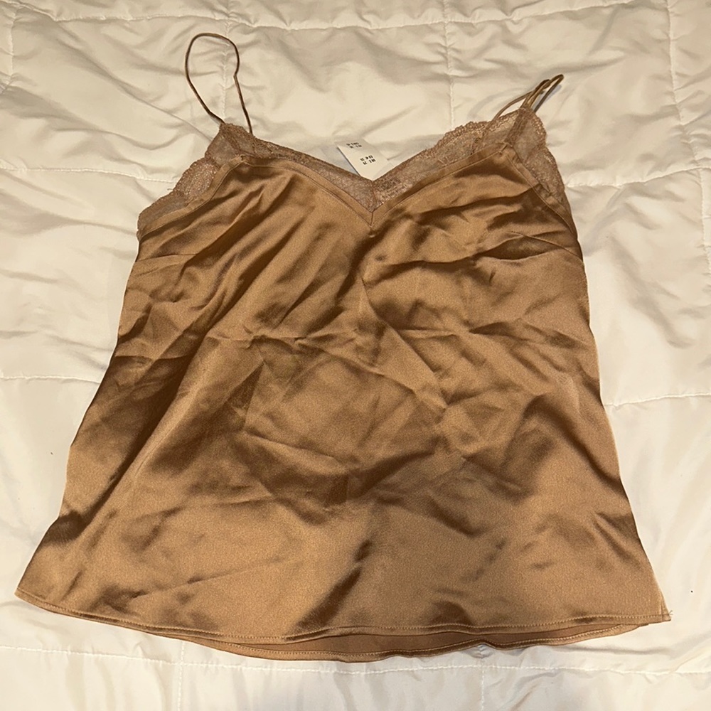 NWT Abercrombie lace and satin beige cami size XS